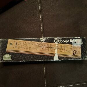 Vintage 1974‎ E.S. Lowe Milton Bradley Wooden Cribbage Board 1503 W/ Metal Pegs